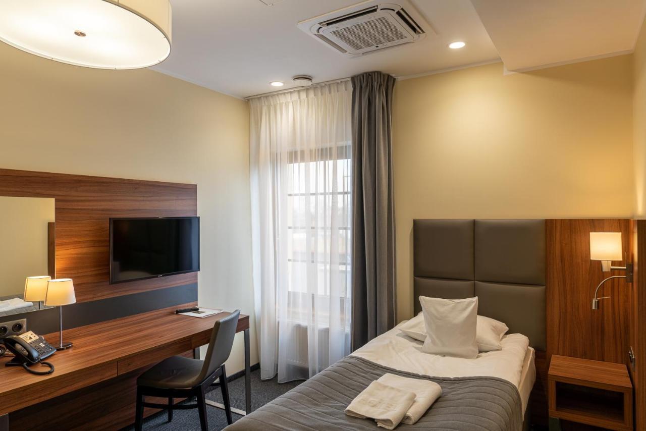 Hotel Wodnik Μπίντγκοστς Εξωτερικό φωτογραφία