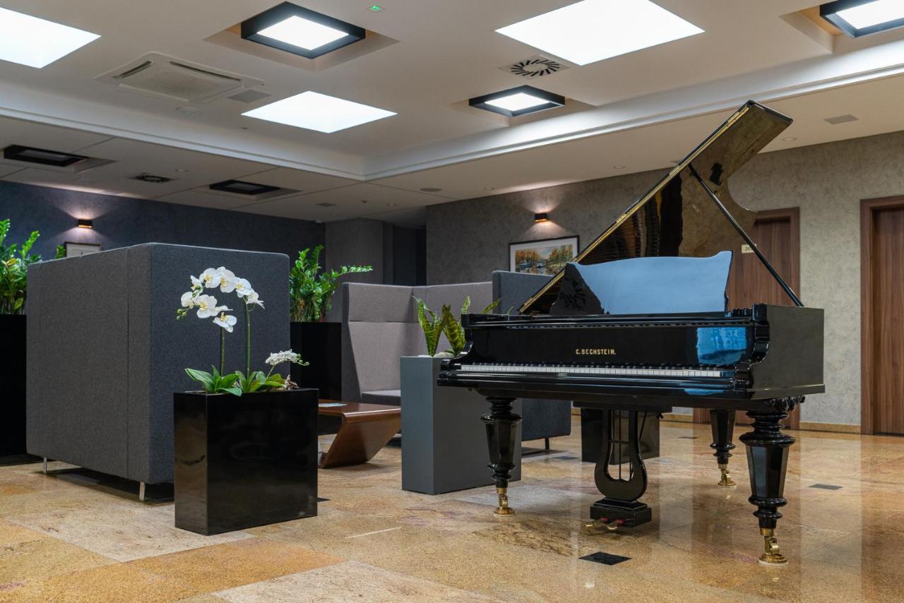 Hotel Wodnik Μπίντγκοστς Εξωτερικό φωτογραφία